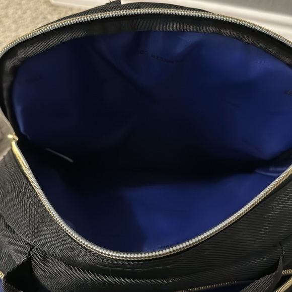 Kenneth Cole Reaction backpack - Picture 10 of 11